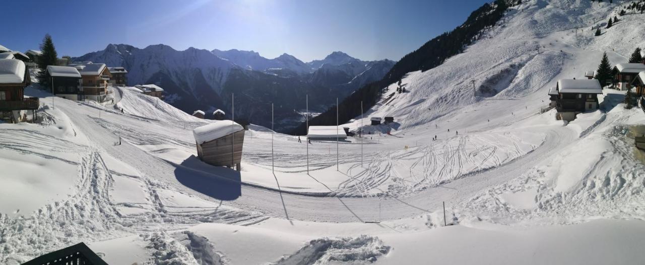 Chalet Valaisia Riederalp Exterior photo